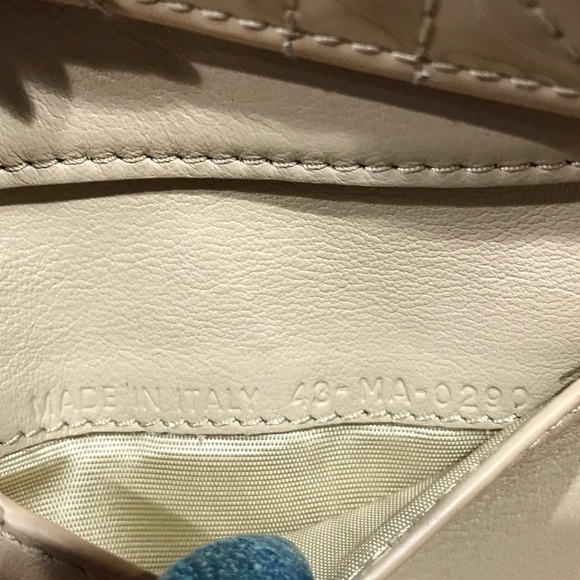 DIOR Cannage Patent Leather Trifold Wallet π€©π₯β€οΈ - Picture 7 of 17